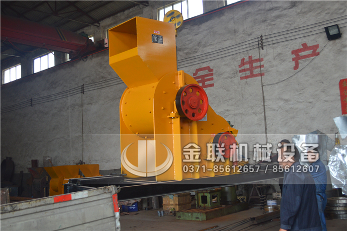 粉碎煤矸石用哪種粉碎機(jī)設(shè)備好，購(gòu)買(mǎi)一臺(tái)需要多少錢(qián)？